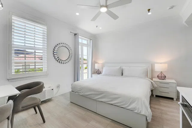 North End Palm Beach Unit 2011 photo 6