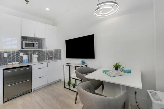 North End Palm Beach Unit 2011 photo 10