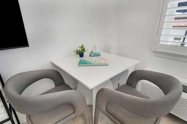 North End Palm Beach Unit 2011 photo 11
