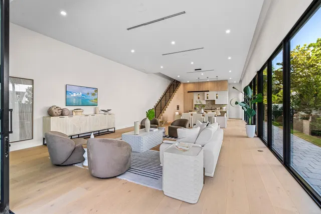 Palm Trail Delray Beach Residence photo 13
