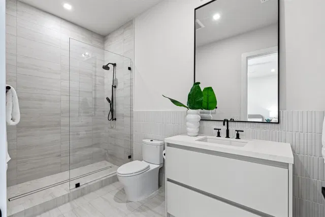 Palm Trail Delray Beach Residence photo 25