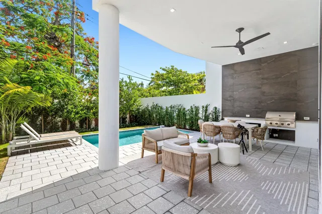 Palm Trail Delray Beach Residence photo 30