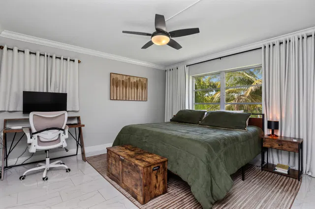  Unit 421 photo 20
