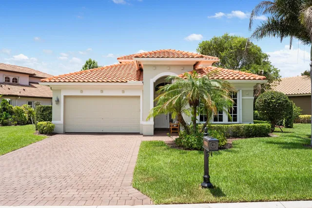  Residence photo 4