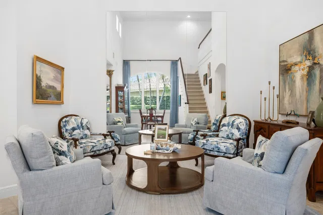  Residence photo 9