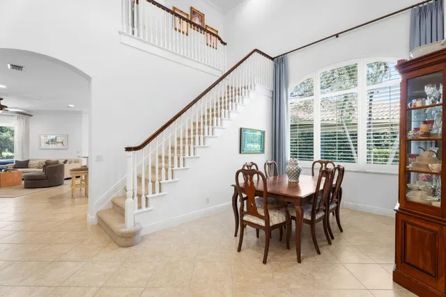  Residence photo 11
