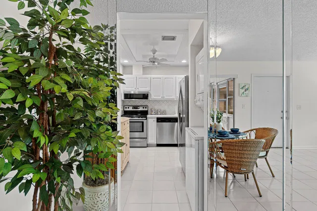 Residence photo 13