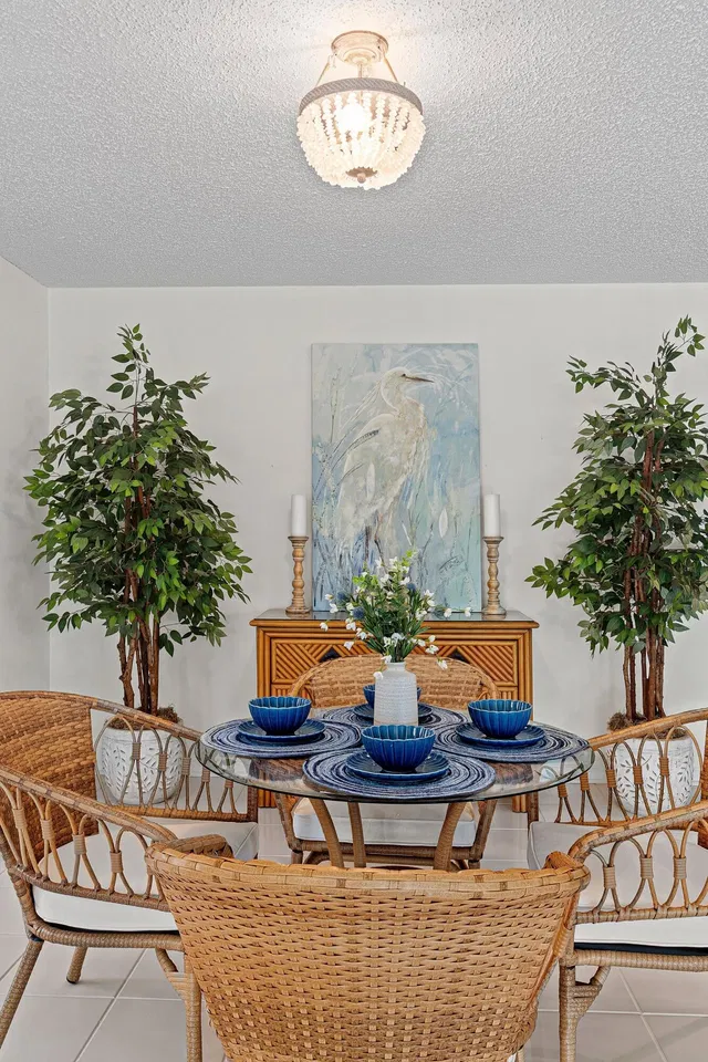 Residence photo 24