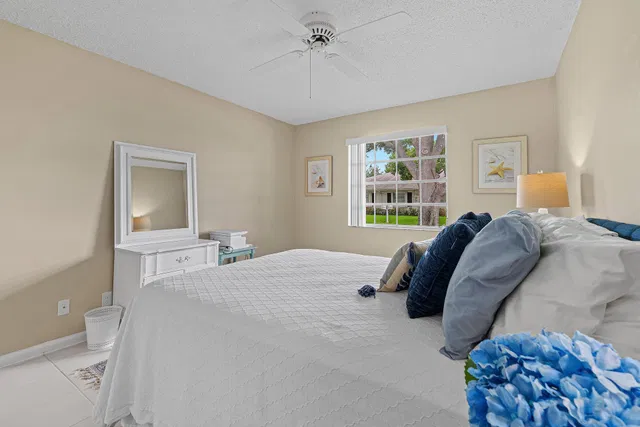 Residence photo 29