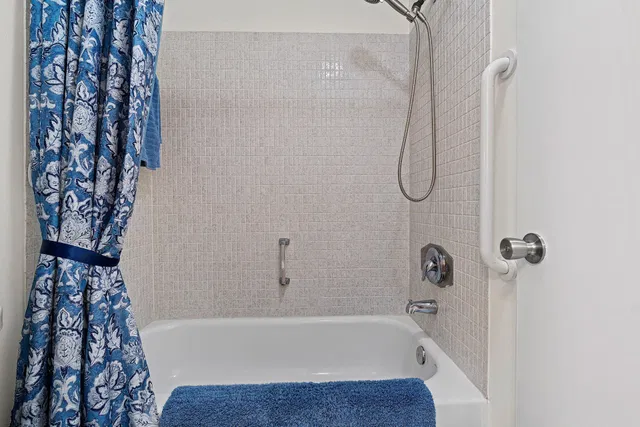Residence photo 35