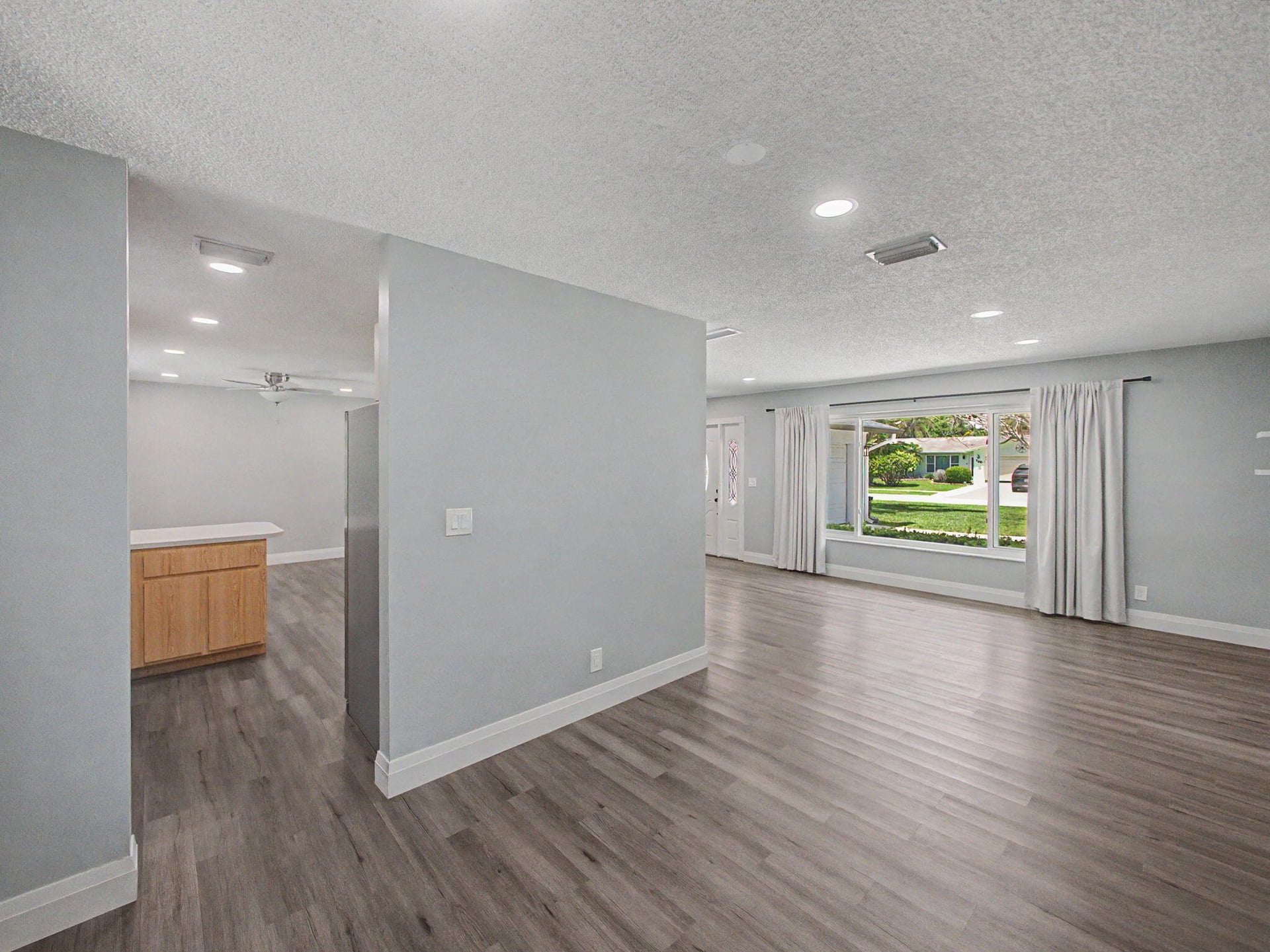  Residence photo 12