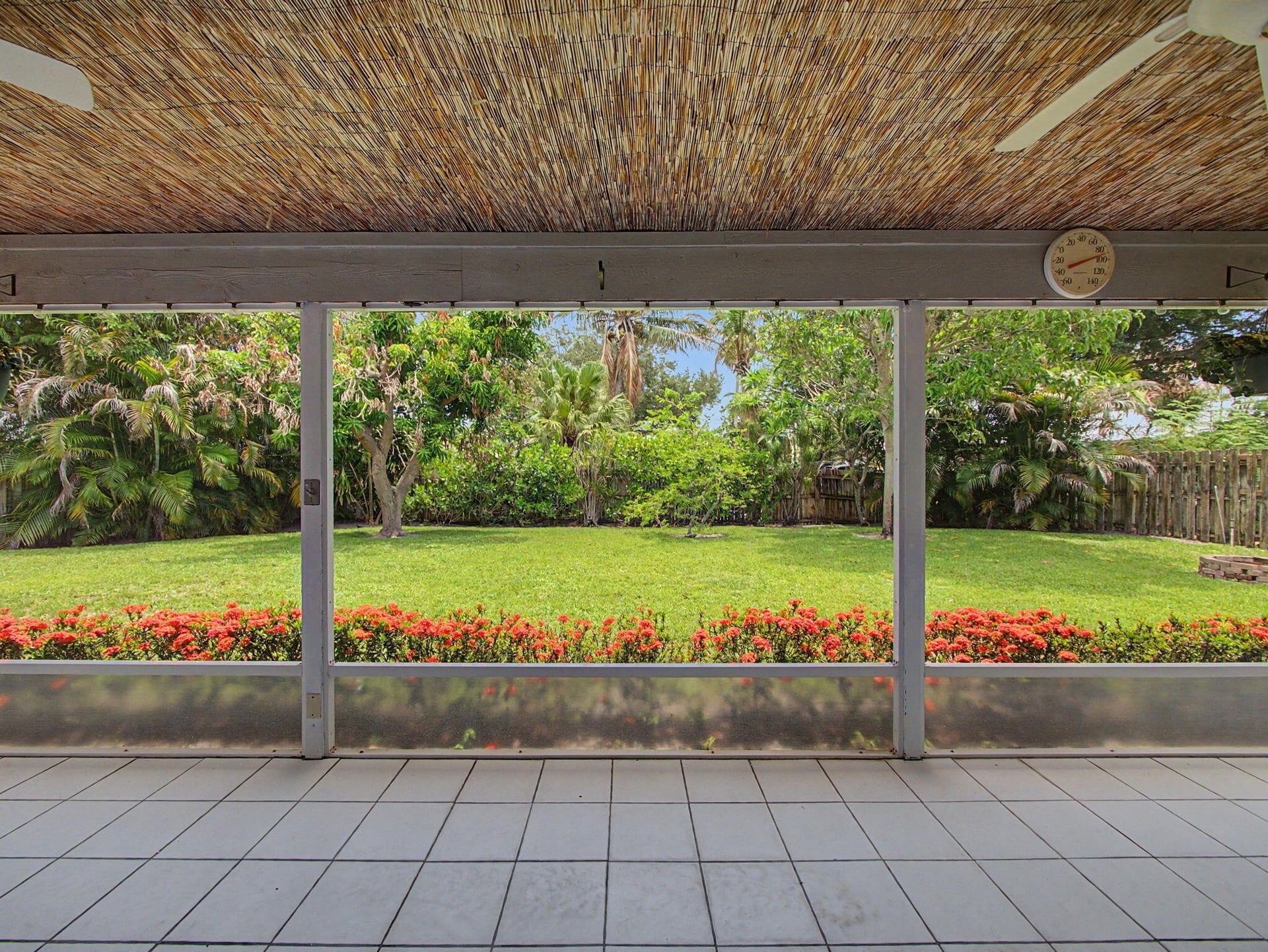  Residence photo 23