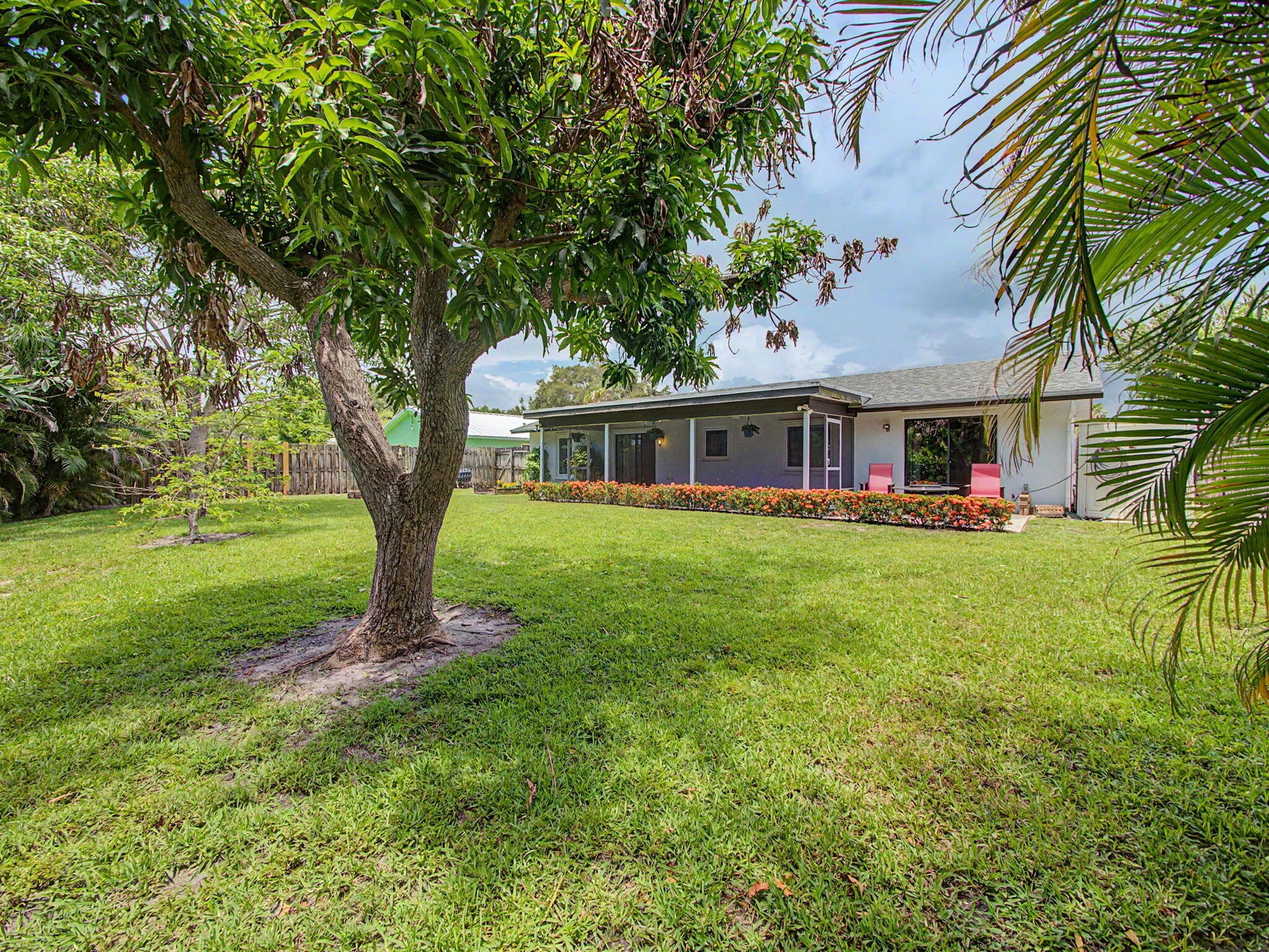  Residence photo 27