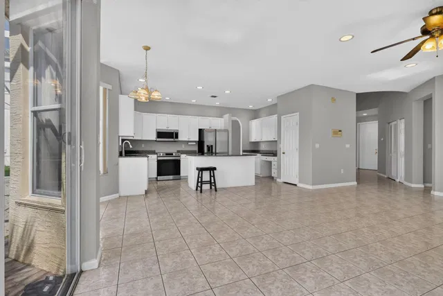  Residence photo 16