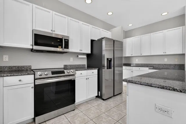  Residence photo 23