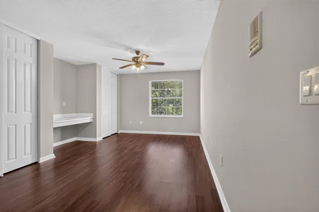  Residence photo 36
