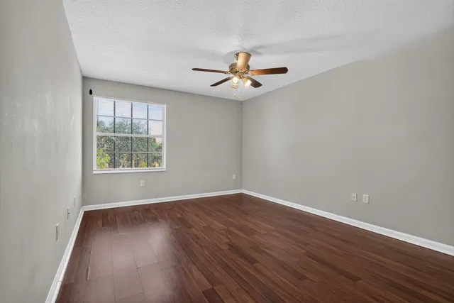  Residence photo 39