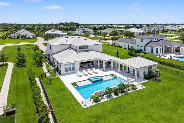 Bridgewater Preserve Residence photo 63