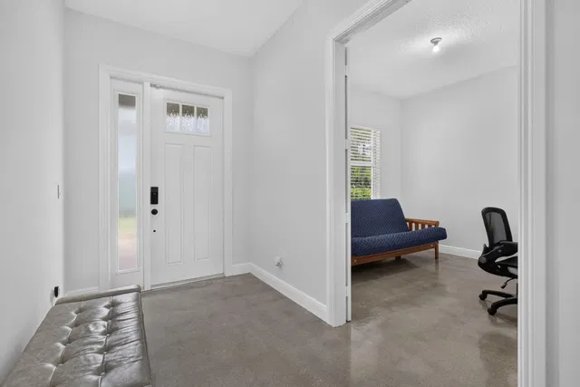 Residence photo 10