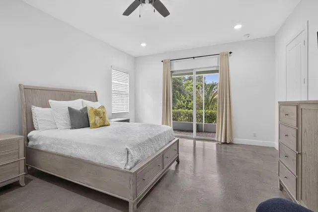Residence photo 24