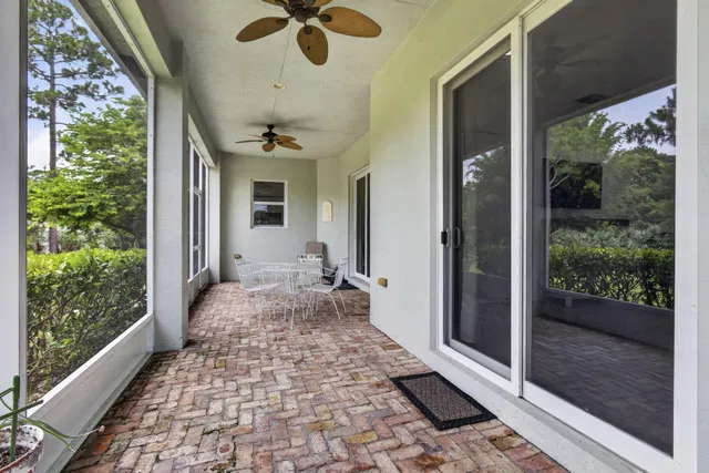 Residence photo 40