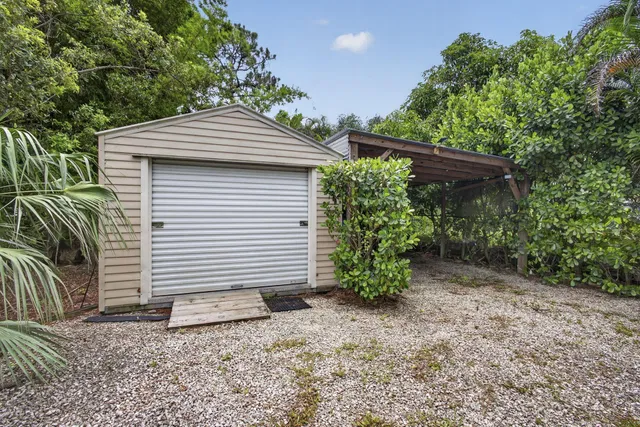 Residence photo 48