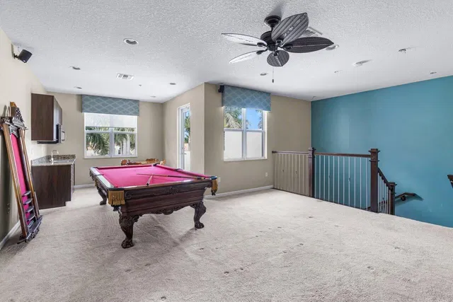  Residence photo 32