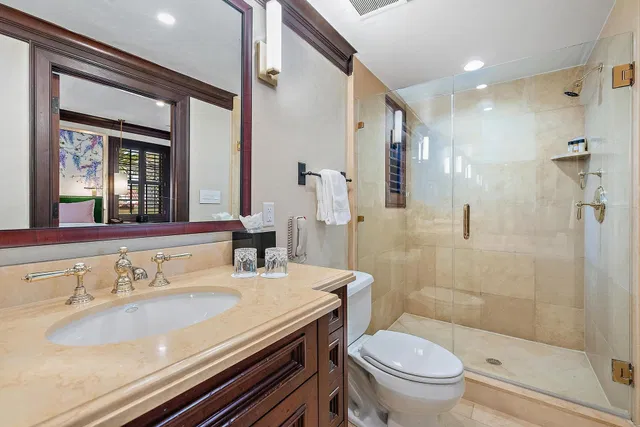 In-Town Palm Beach Unit 305 photo 9