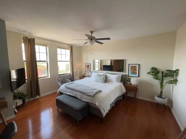 Unit 316 photo 11