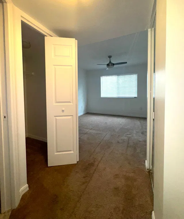 Unit 1309 photo 8