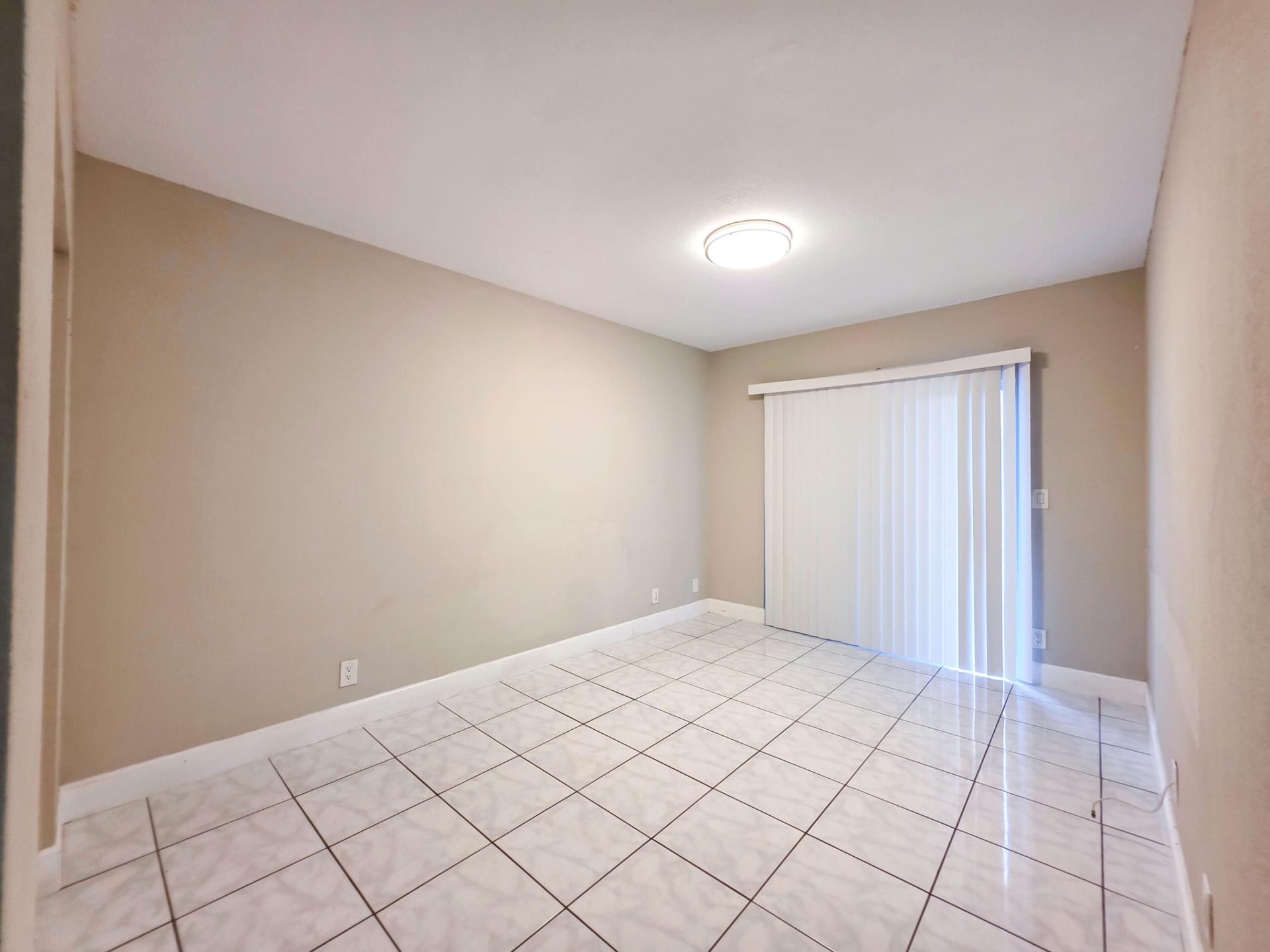 Unit 203 photo 15