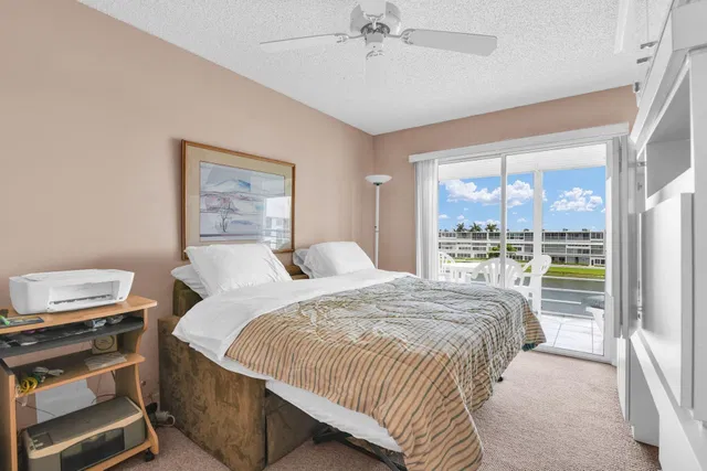  Residence photo 23