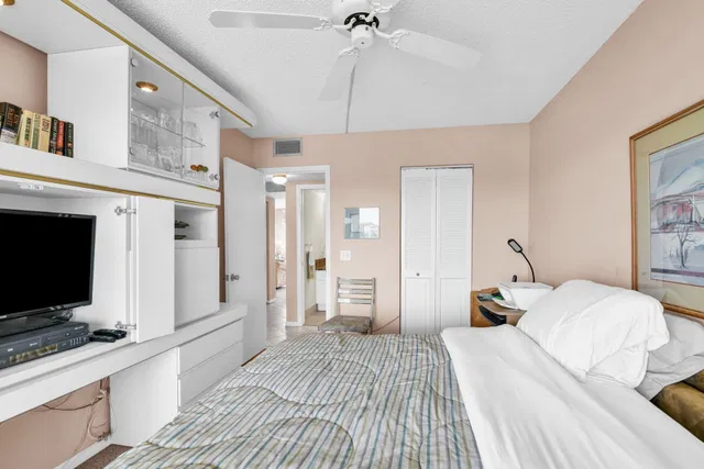  Residence photo 26