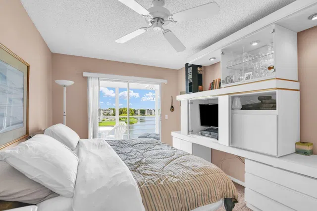  Residence photo 27