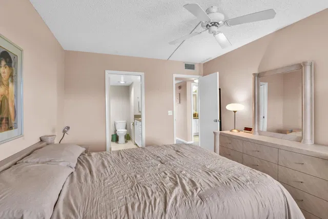  Residence photo 33
