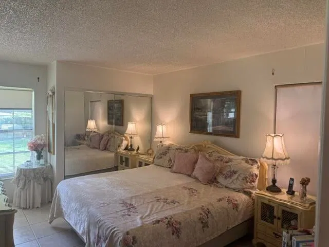 Residence photo 5