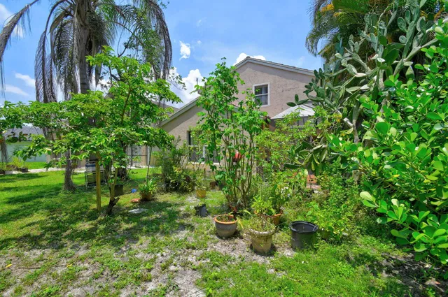  Residence photo 38