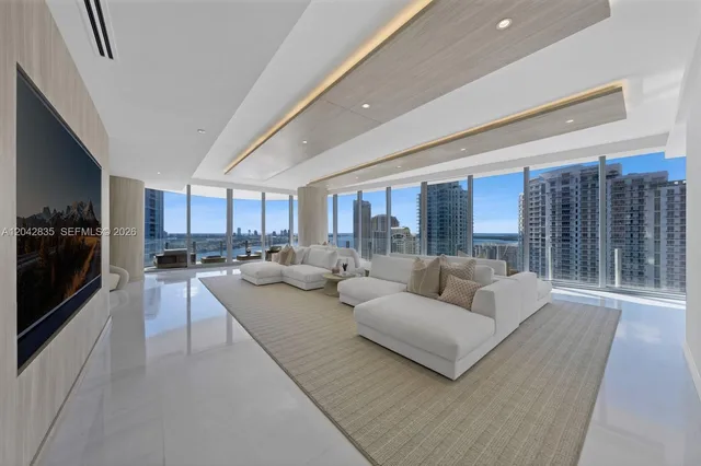 Aston Martin Residences 2701