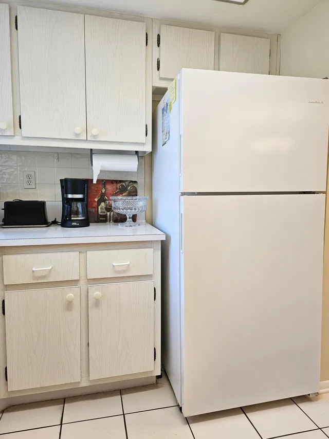 Unit C photo 12