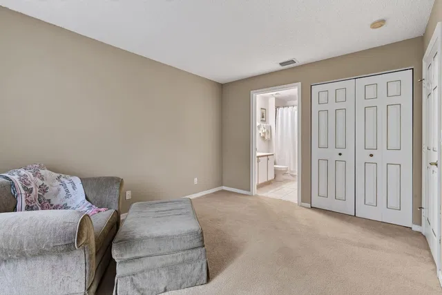Residence photo 36