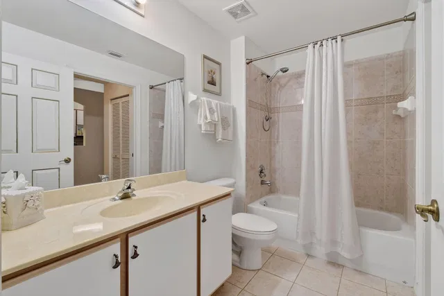 Residence photo 37