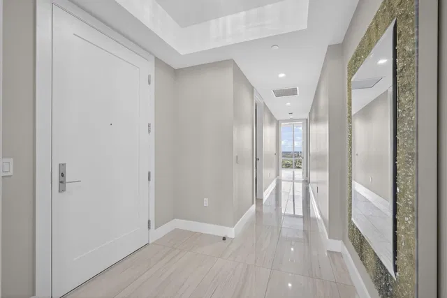 Water Club North Palm Beach Unit 1801 photo 4