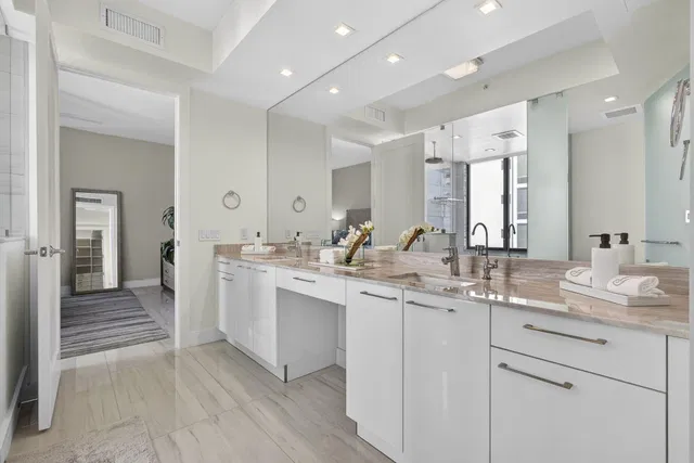 Water Club North Palm Beach Unit 1801 photo 13