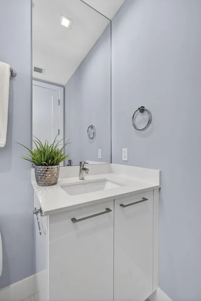 Water Club North Palm Beach Unit 1801 photo 24