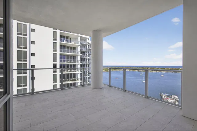 Water Club North Palm Beach Unit 1801 photo 26