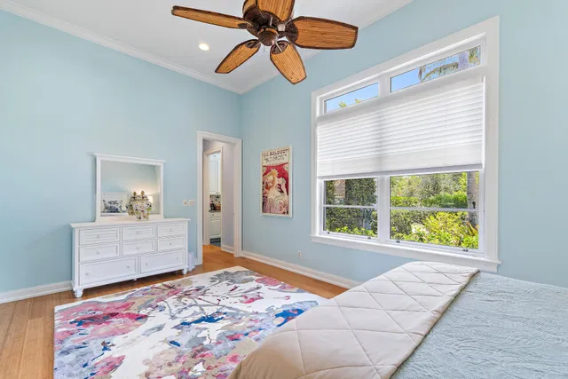 Residence photo 34
