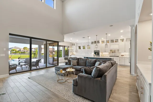 Sonoma Isles Residence photo 20