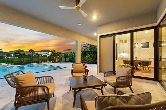 Sonoma Isles Residence photo 86
