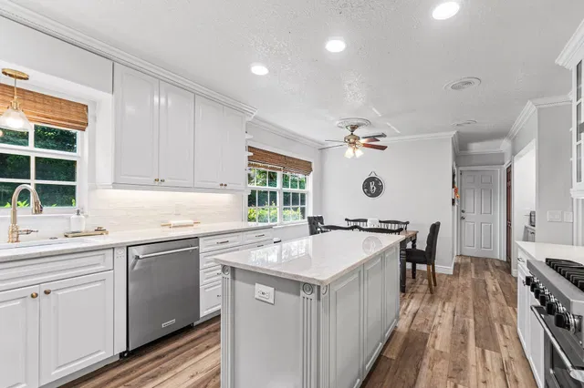 Residence photo 11