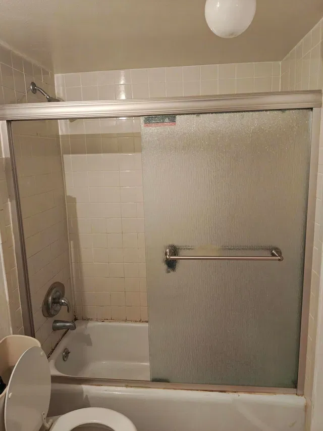 Unit Apt A44 photo 3